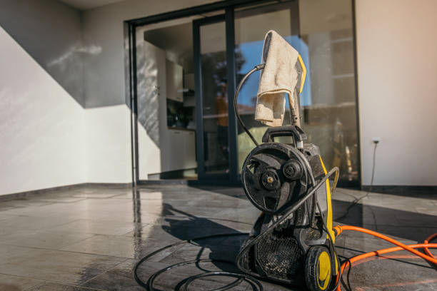 Best Pre-Holiday Cleaning  in Kentfield, CA